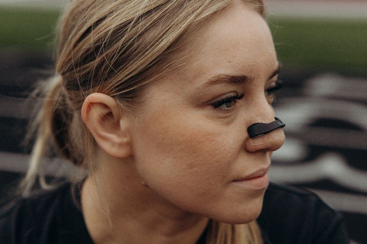 magnetic nose opener